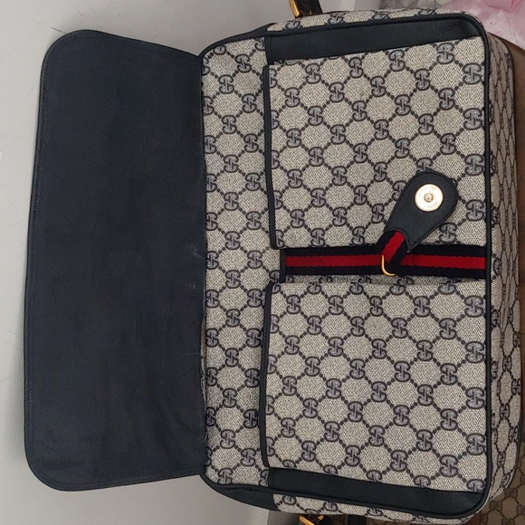 Authentic Vintage Gucci GG Monogram Supreme Sherry Web Ophidia Messenger Bag - Picture 7 of 10